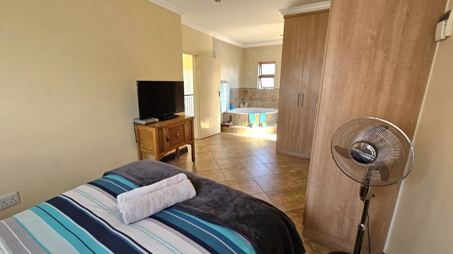 3 Bedroom Property for Sale in Melodie North West